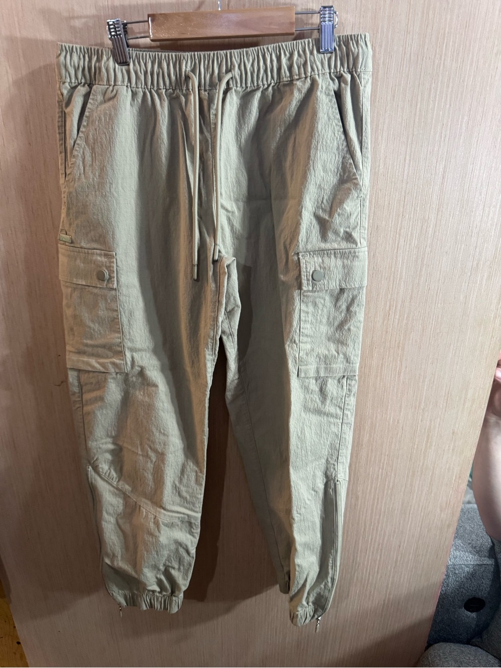 Men's Sacre Khaki Cotton Blend Cargo Jogger Pants Size Medium